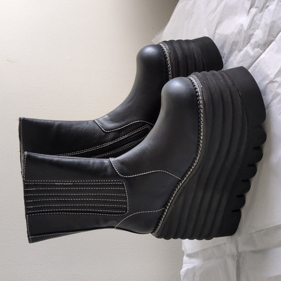 Dolls Kill Shoes - Toughen Up Platforms